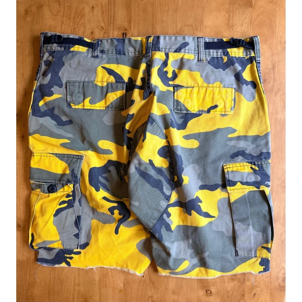 Rothco Ultra Force BDU Yellow Camo Cargo Shorts Mens Large Regular Frayed Hem